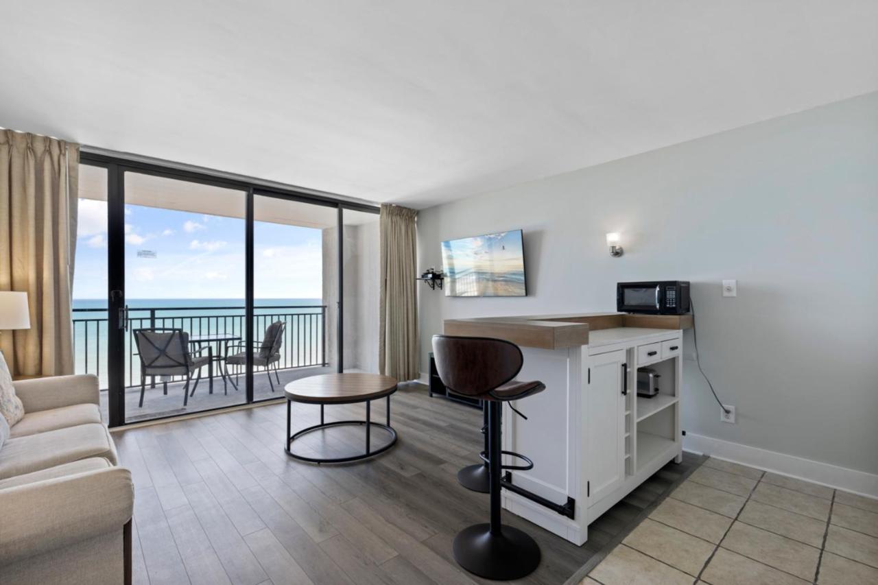 Lively Views From The Balcony At Ocean Forest Plaza Myrtle Beach Exterior photo